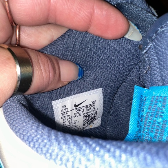 Nike Dunk High GS ‘Light Bone Diffused Blue’ - Picture 7 of 7